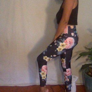 Onzie High Waisted Midi Leggings, Black Floral